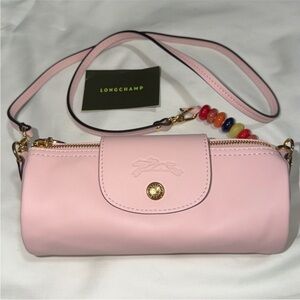 ‼️NEW AUTHENTIC Longchamp Le
Pliage Xtra Pink Leather Cylinder Crossbody
Bag